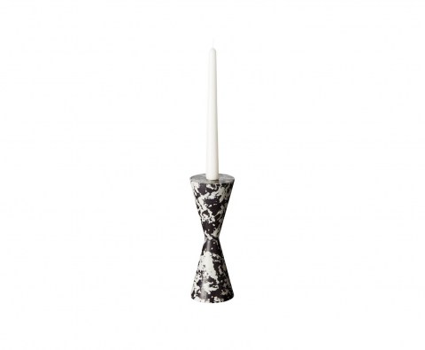 Swirl Cone with Candle